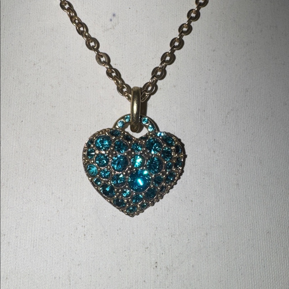 Pilgrim Skanderborg Crystal Heart Pendant Necklace - Picture 5 of 7